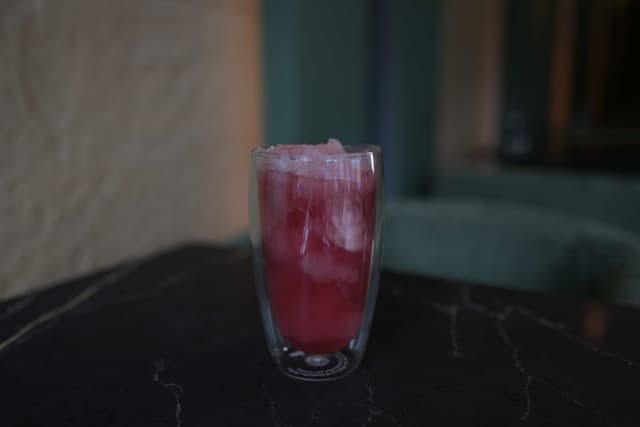 PINK LEMONADE REFRESHER 