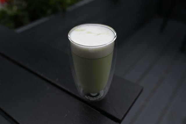 MATCHA LATTE